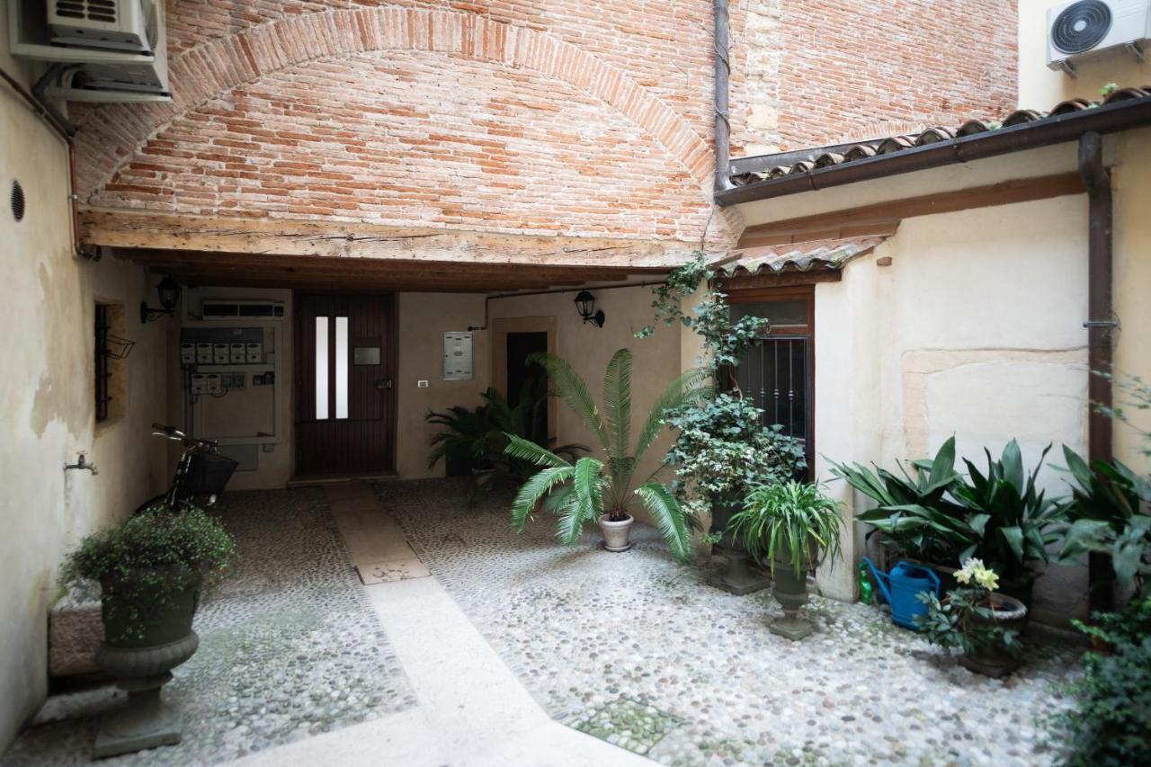Becket Verona Flat Экстерьер фото